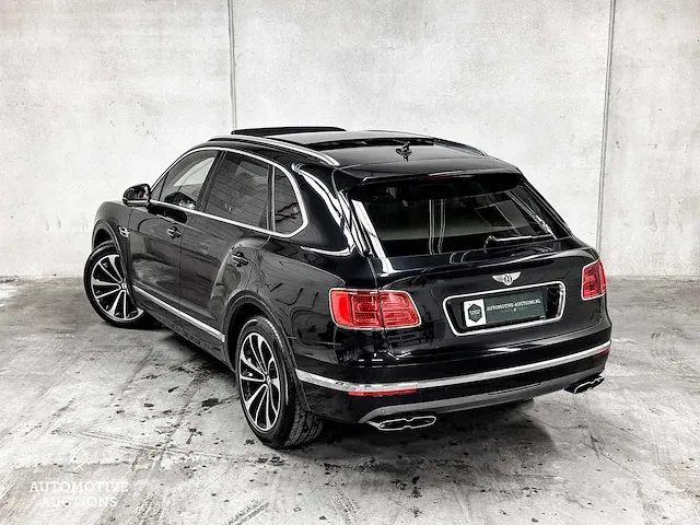 Bentley bentayga 4.0 v8 549pk 2019, p-417-rr - afbeelding 18 van  72