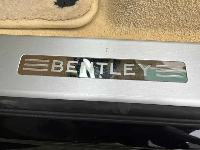 Bentley bentayga 4.0 v8 549pk 2019, p-417-rr - afbeelding 49 van  72