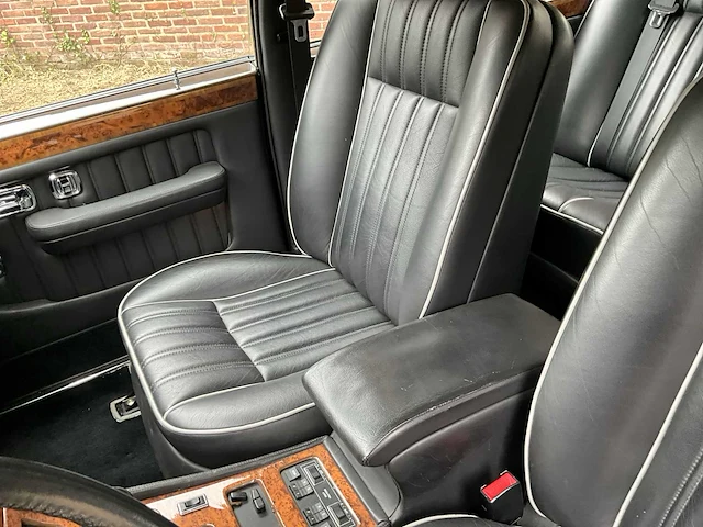 Bentley brooklands (1996) - afbeelding 21 van  33