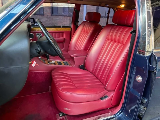 Bentley brooklands 6.75 v8 245pk 1996 -youngtimer- - afbeelding 25 van  37