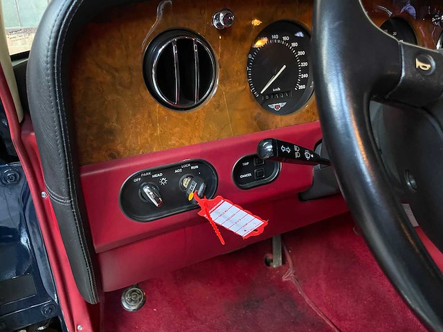 Bentley brooklands 6.75 v8 245pk 1996 -youngtimer- - afbeelding 13 van  37
