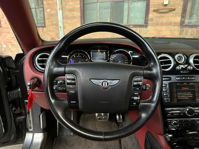 Bentley continental flying spur 6.0 w12 525pk 2006 youngtimer - afbeelding 19 van  44