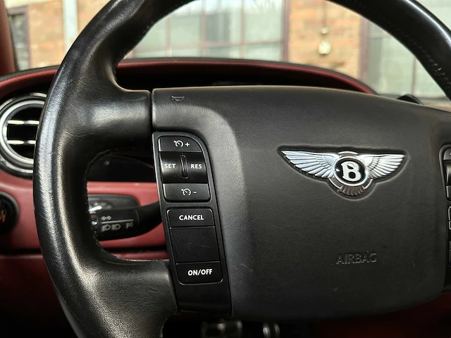 Bentley continental flying spur 6.0 w12 525pk 2006 youngtimer - afbeelding 22 van  44