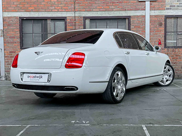 Bentley continental flying spur 6.0 w12 525pk 2007 youngtimer - afbeelding 2 van  45