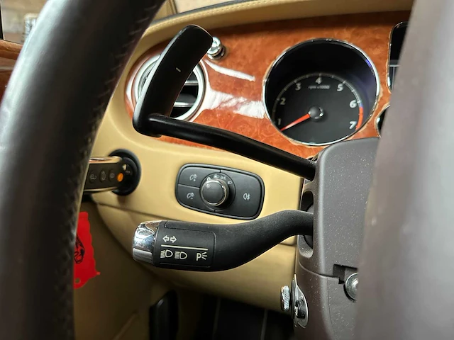 Bentley continental flying spur 6.0 w12 525pk 2007 youngtimer - afbeelding 18 van  45