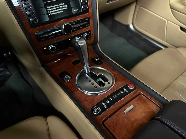 Bentley continental flying spur 6.0 w12 525pk 2007 youngtimer - afbeelding 21 van  45
