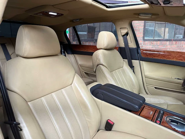 Bentley continental flying spur 6.0 w12 525pk 2007 youngtimer - afbeelding 38 van  45