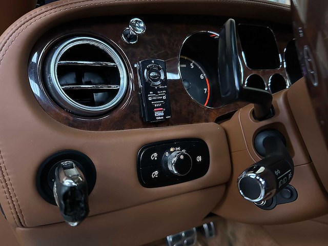 Bentley continental flying spur 6.0 w12 525pk 2008 youngtimer - afbeelding 14 van  44