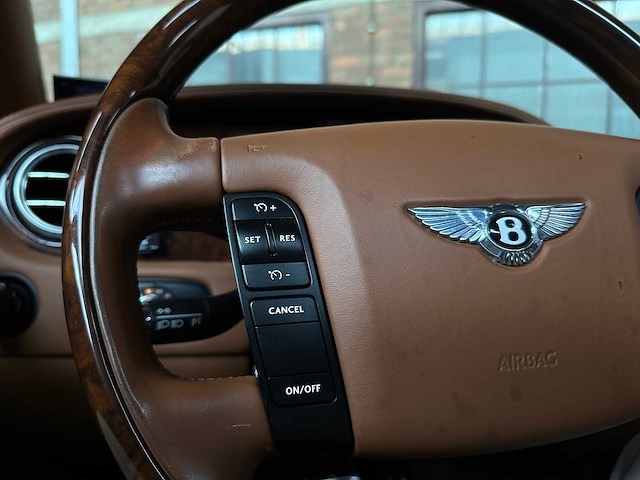 Bentley continental flying spur 6.0 w12 525pk 2008 youngtimer - afbeelding 15 van  44