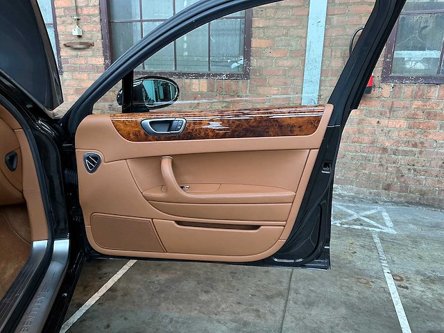 Bentley continental flying spur 6.0 w12 525pk 2008 youngtimer - afbeelding 35 van  44