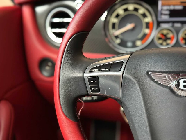 Bentley continental gt 4.0 v8 500pk 2015 (8-speed) - afbeelding 10 van  46