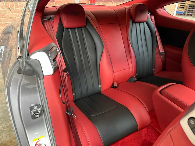 Bentley continental gt 4.0 v8 500pk 2015 (8-speed) - afbeelding 38 van  46