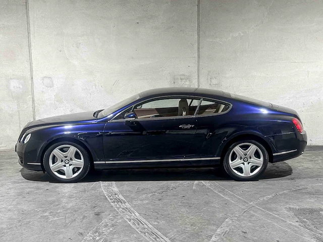 Bentley continental gt 6.0 w12 560pk 2004, nl-kenteken youngtimer - afbeelding 10 van  45