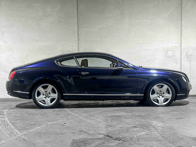 Bentley continental gt 6.0 w12 560pk 2004, nl-kenteken youngtimer - afbeelding 45 van  45