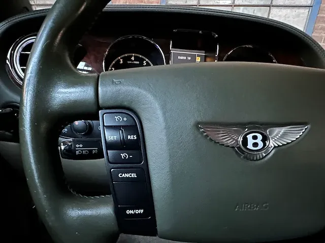 Bentley continental gt 6.0 w12 560pk 2005 -orig. nl-, 51-rl-ld -youngtimer- - afbeelding 19 van  41