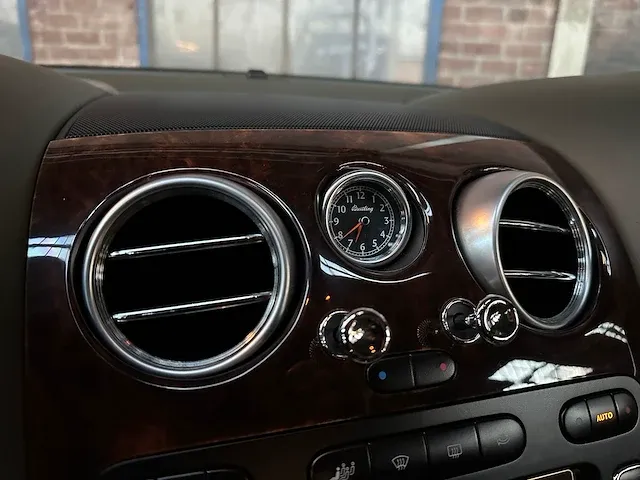 Bentley continental gt 6.0 w12 560pk 2005 -orig. nl-, 51-rl-ld -youngtimer- - afbeelding 31 van  41
