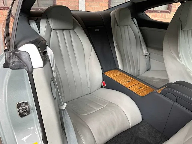 Bentley continental gt 6.0 w12 575pk 2012 facelift - afbeelding 66 van  79