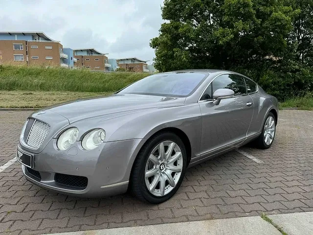 Bentley continental gt 6.0 w12 youngtimer 4322 - afbeelding 11 van  22
