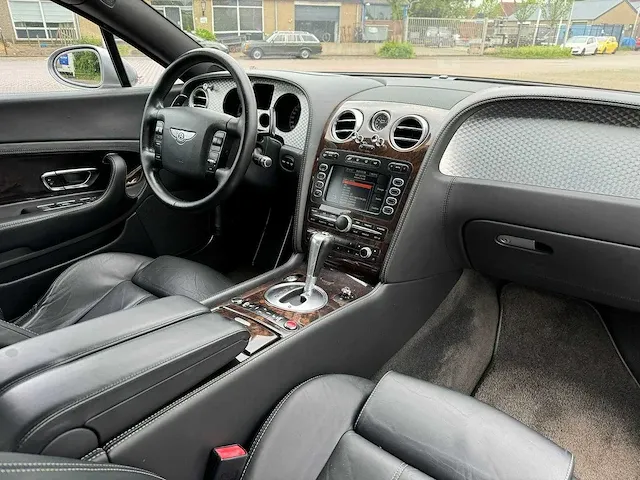 Bentley continental gt 6.0 w12 youngtimer 4322 - afbeelding 15 van  22