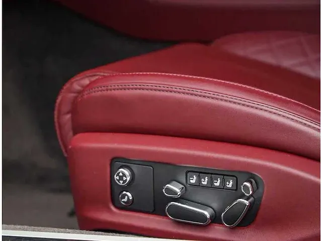Bentley continental gt carbon black-edition w12 635pk 2019 nieuw-model, xj-530-s - afbeelding 46 van  61