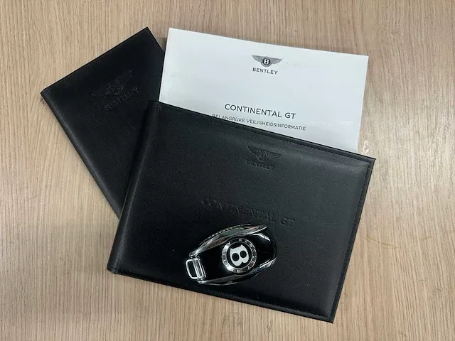 Bentley continental gt carbon black-edition w12 635pk 2019 nieuw-model, xj-530-s - afbeelding 57 van  61