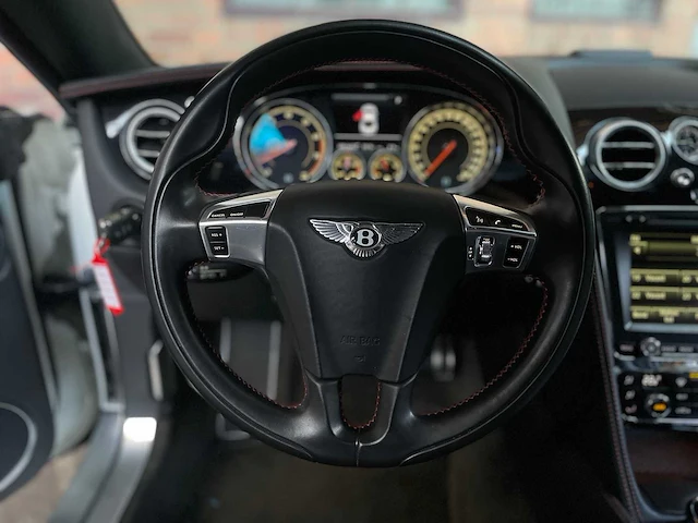 Bentley continental gt v8s 4.0 v8 528pk 2018 - afbeelding 20 van  52