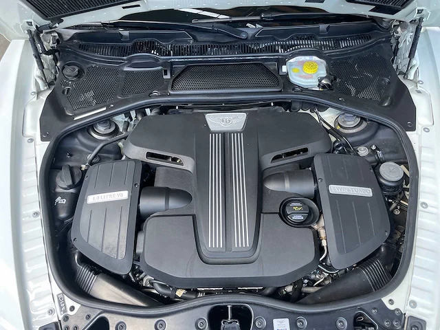 Bentley continental gt v8s 4.0 v8 528pk 2018 - afbeelding 47 van  52
