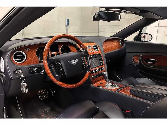 Bentley continental gtc 6.0 w12 560pk 2006 (origineel-nl), 53-tn-hz - afbeelding 26 van  67