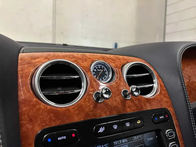 Bentley continental gtc 6.0 w12 560pk 2006 (origineel-nl), 53-tn-hz - afbeelding 31 van  67