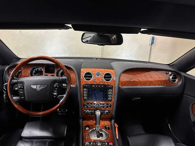 Bentley continental gtc 6.0 w12 560pk 2006 (origineel-nl), 53-tn-hz - afbeelding 36 van  67