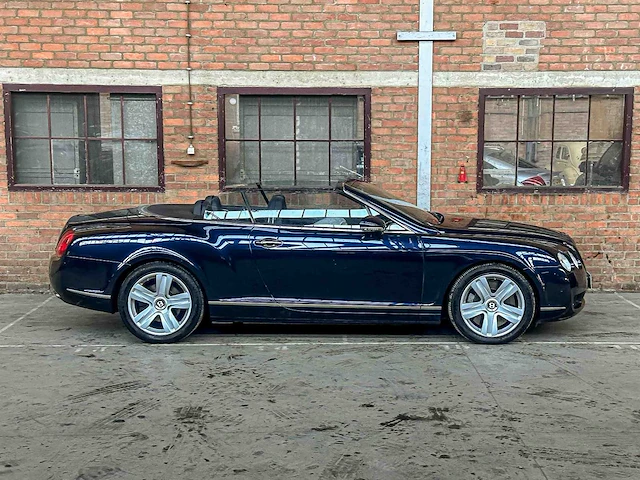Bentley continental gtc 6.0 w12 560pk 2007, j-777-fp - afbeelding 35 van  37
