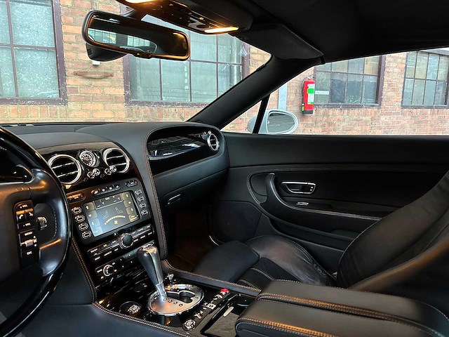 Bentley continental gtc 6.0 w12 560pk 2007 youngtimer (87.000 km) - afbeelding 14 van  41