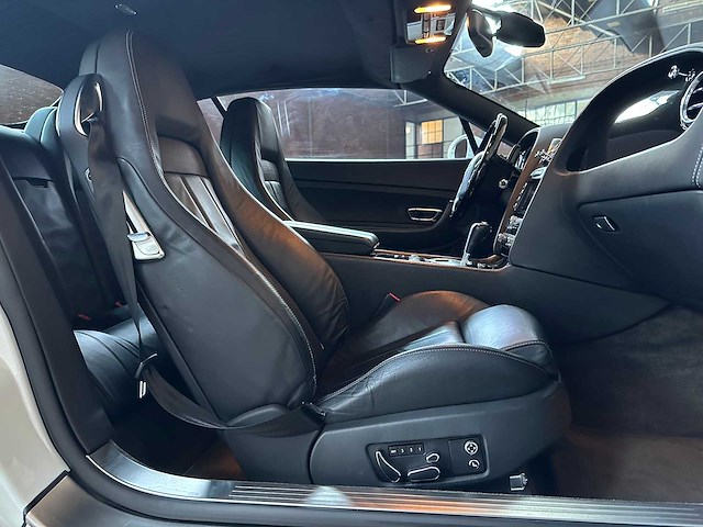 Bentley continental gtc 6.0 w12 560pk 2007 youngtimer (87.000 km) - afbeelding 32 van  41