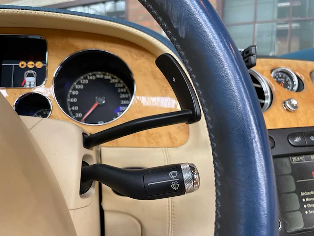 Bentley continental gtc 6.0 w12 560pk 2007 youngtimer - afbeelding 15 van  37