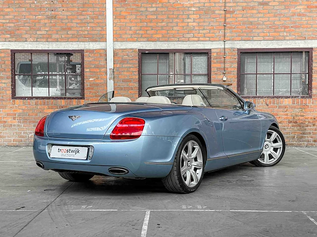 Bentley continental gtc 6.0 w12 560pk 2007 youngtimer - afbeelding 37 van  37