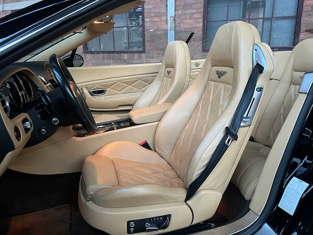 Bentley continental gtc 6.0 w12 560pk 2008, 23-hhl-6 - afbeelding 30 van  59