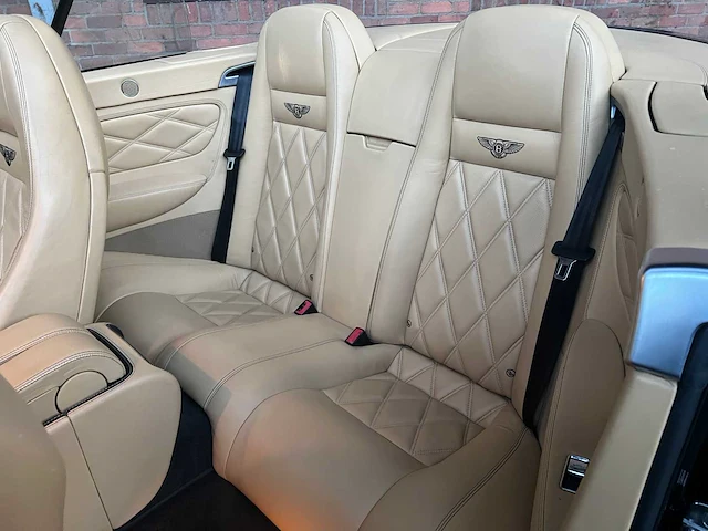 Bentley continental gtc 6.0 w12 560pk 2008, 23-hhl-6 - afbeelding 33 van  59