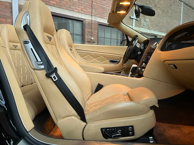 Bentley continental gtc 6.0 w12 560pk 2008, 23-hhl-6 - afbeelding 35 van  59