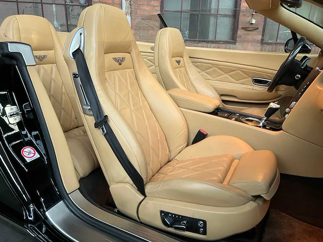 Bentley continental gtc 6.0 w12 560pk 2008, 23-hhl-6 - afbeelding 36 van  59