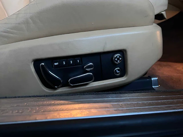 Bentley continental gtc 6.0 w12 560pk 2008, 23-hhl-6 - afbeelding 37 van  59
