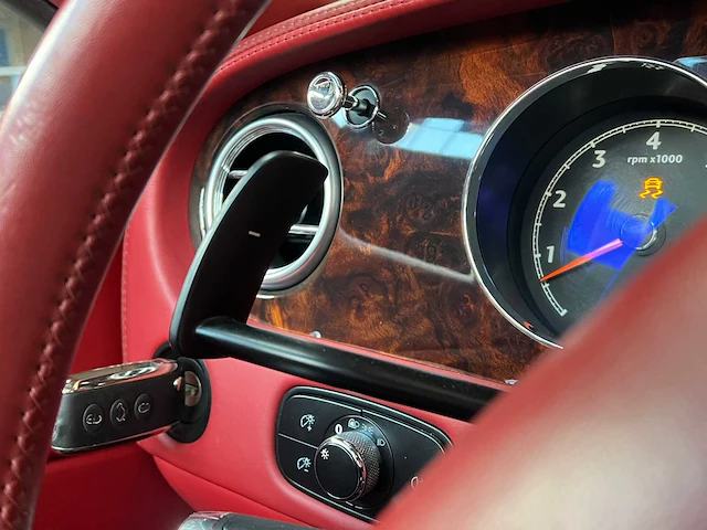 Bentley continental gtc 6.0 w12 560pk 2008, k-373-sv youngtimer - afbeelding 41 van  85
