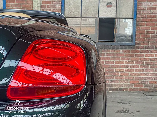 Bentley continental gtc 6.0 w12 cabriolet facelift 560pk (british racing green) , 38-kfr-7 - afbeelding 13 van  47