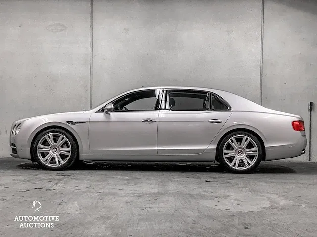 Bentley flying spur 4.0 v8 507pk 2015 -orig. nl-, 5-zhf-06 - afbeelding 25 van  74