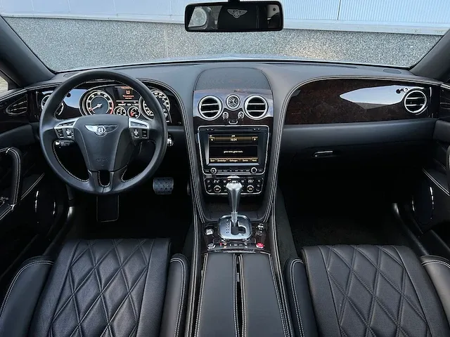 Bentley flying spur 4.0 v8 507pk 2015 -orig. nl-, 5-zhf-06 - afbeelding 30 van  74