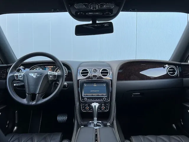 Bentley flying spur 4.0 v8 507pk 2015 -orig. nl-, 5-zhf-06 - afbeelding 31 van  74