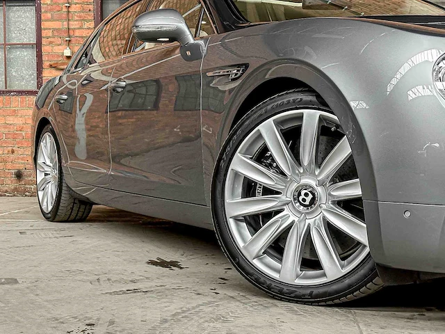 Bentley flying spur 6.0 w12 625pk 2014, nl-kenteken - afbeelding 3 van  62