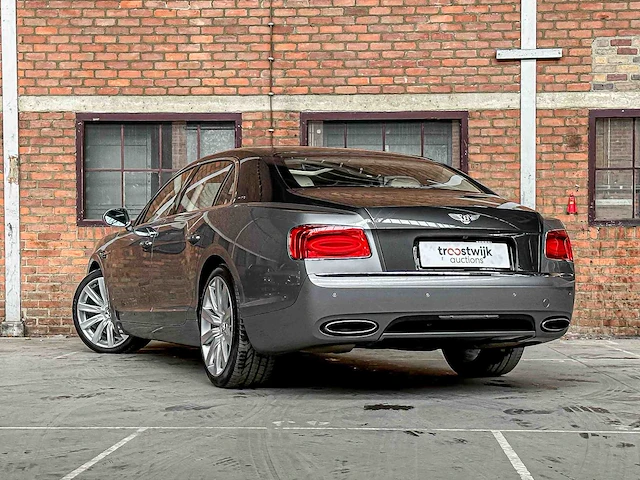 Bentley flying spur 6.0 w12 625pk 2014, nl-kenteken - afbeelding 15 van  62