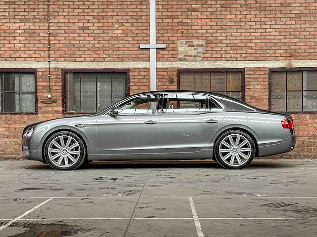 Bentley flying spur 6.0 w12 625pk 2014, nl-kenteken - afbeelding 18 van  62