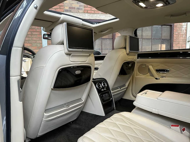 Bentley flying spur 6.0 w12 625pk 2014, nl-kenteken - afbeelding 37 van  62