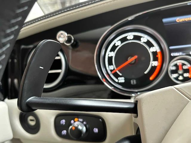 Bentley flying spur 6.0 w12 625pk 2014, nl-kenteken - afbeelding 49 van  62